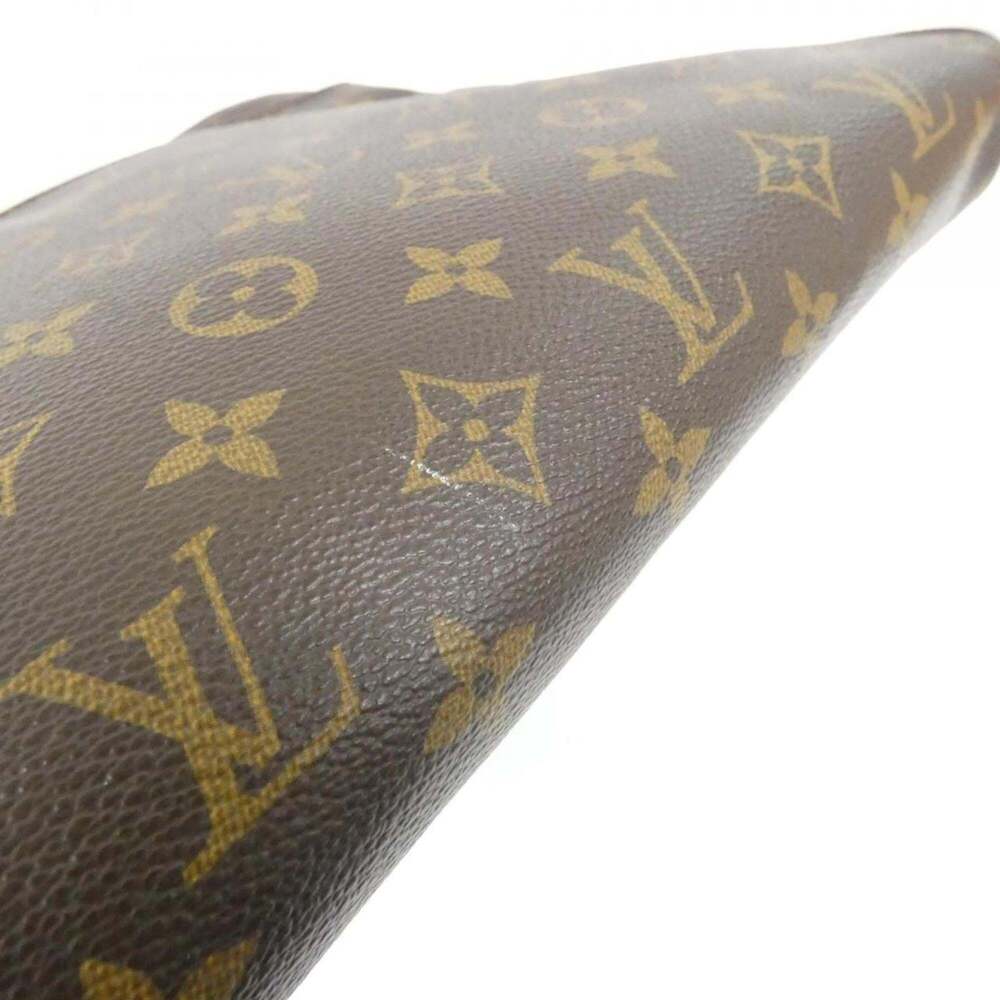 LOUIS VUITTON Authentic Brown Monogram Trotter Shoulder Bag - Picture 4 of 9